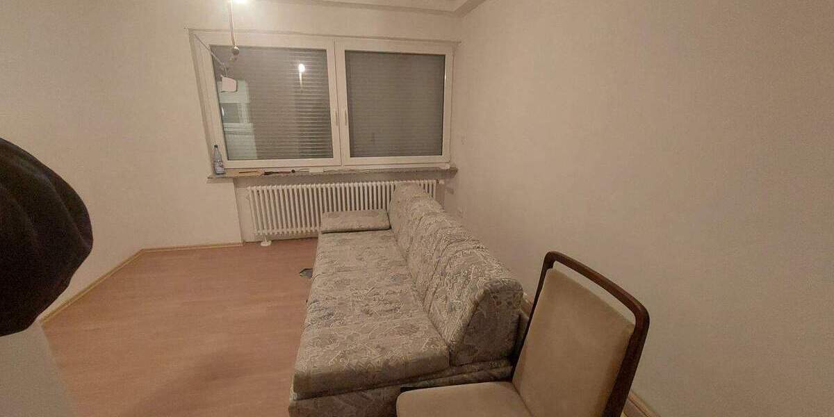 Mehrfamilienhaus, Wohnhaus Wülfershausen an der Saale Wülfershausen - 4 Zimmer, 100 m&sup2;, 1.200&euro; | Angebot:25727692