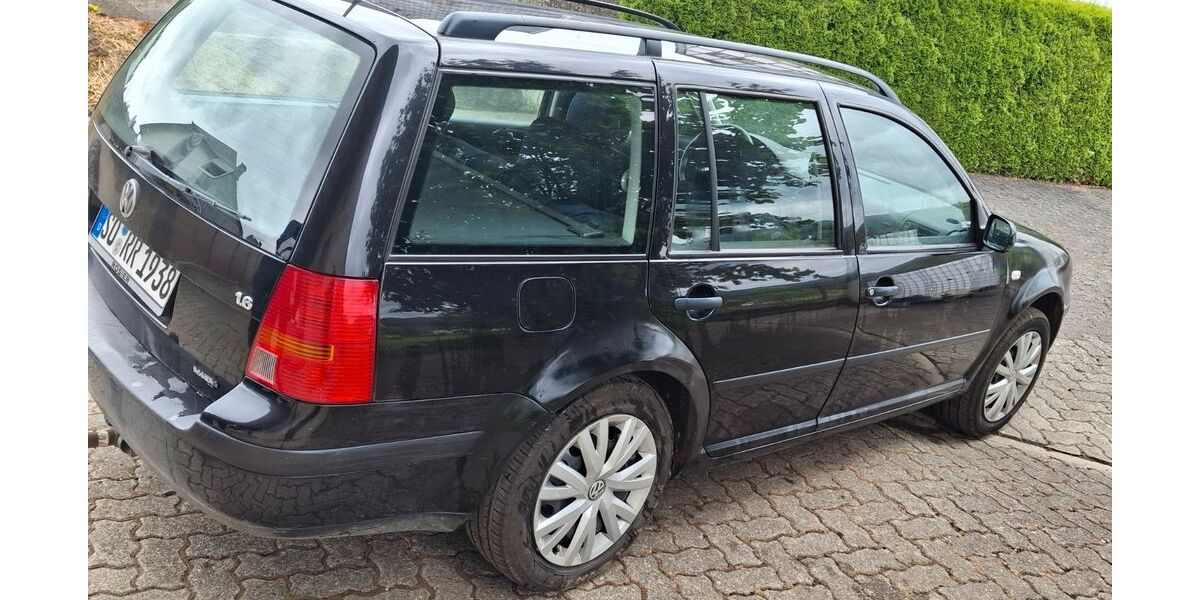 VW Golf 192.380 km 850 &euro; Warstein 59581