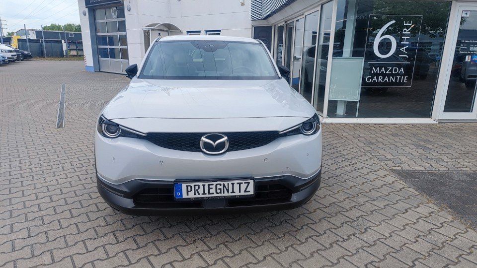 Mazda MX-30 30.566 km 15.990 &euro; Brandenburg a. d. Havel 14772