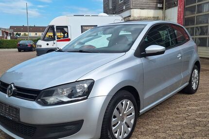 VW Polo 64.000 km 5.999 &euro; Bremerhaven 27576