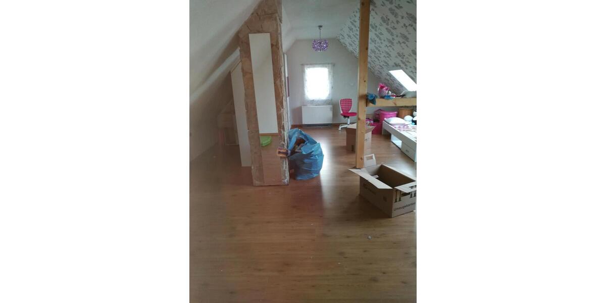 Einfamilienhaus Sondershausen - 4 Zimmer, 90 m&sup2;, 55.000&euro; | Angebot:19142098