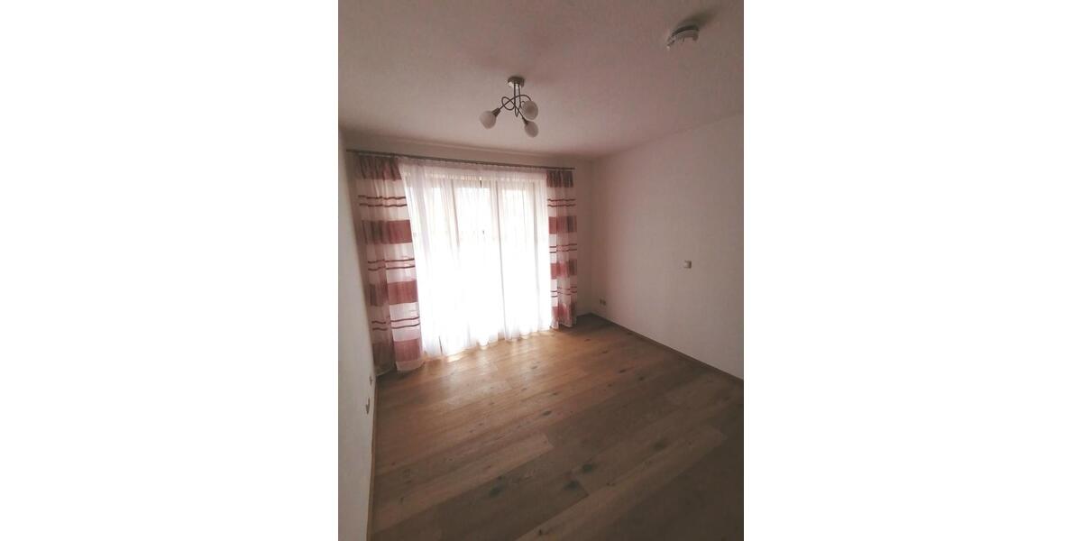 Etagenwohnung Peiting - 3 Zimmer, 68 m&sup2;, 842&euro; | Angebot:25614041