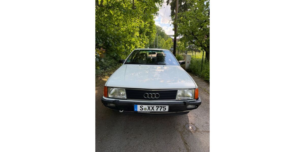 Audi 100 91.532 km 8.990 &euro; Stuttgart 70437