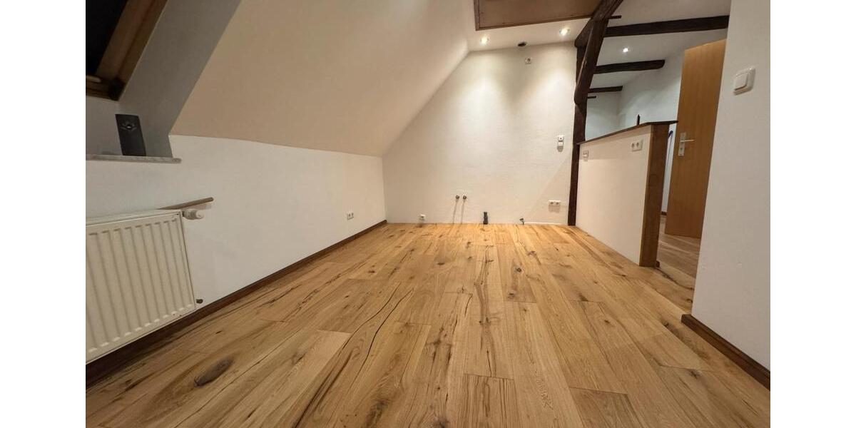 Dachgeschoßwohnung Barum - 2 Zimmer, 72 m&sup2;, 650&euro; | Angebot:26320670