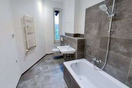 Wohnung Bitterfeld Bitterfeld - 3 Zimmer, 87 m&sup2;, 140.000&euro; | Angebot:24810184