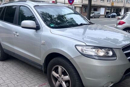 Hyundai SANTA FE 169.000 km 3.980 &euro; Recklinghausen 45657