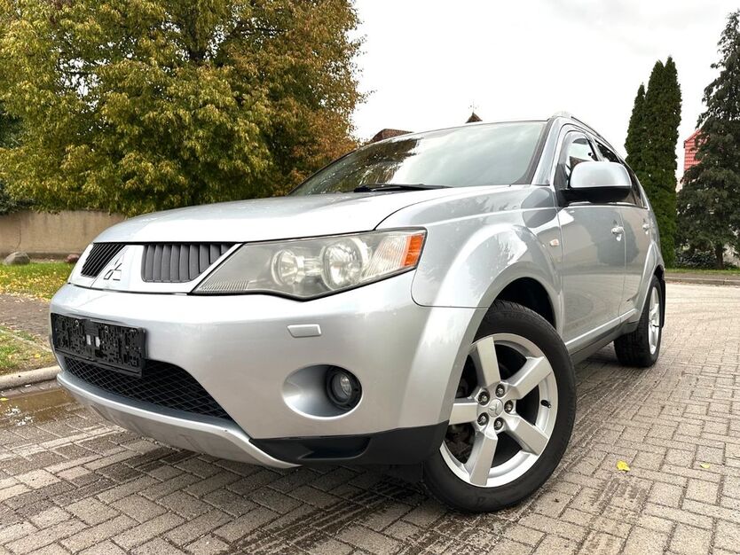 Mitsubishi Outlander 284.500 km 3.790 € Schkopau / OT Wallendorf 06258