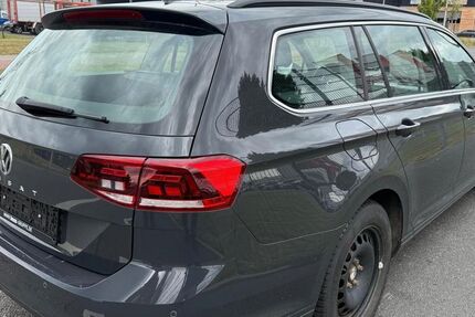 VW Passat 111.657 km 15.900 € Maintal 63477