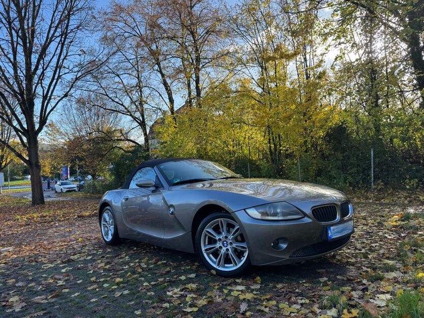 BMW Z4 195.000 km 5.490 € Stuttgart 70437