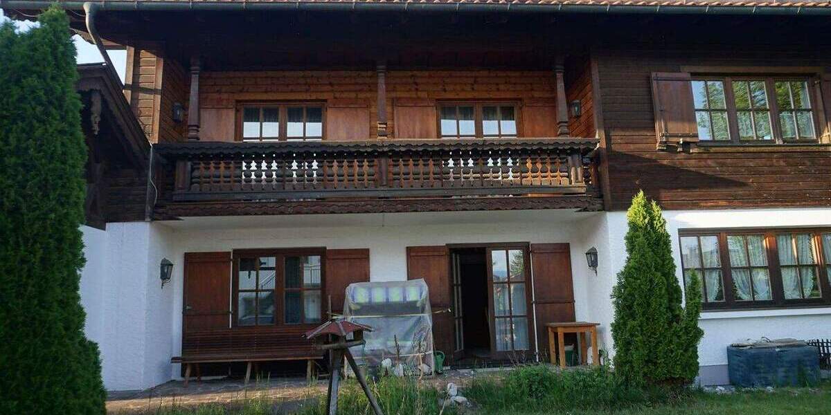 Mehrfamilienhaus, Wohnhaus Huglfing - 9 Zimmer, 250 m&sup2;, 1.250.000&euro; | Angebot:25837599