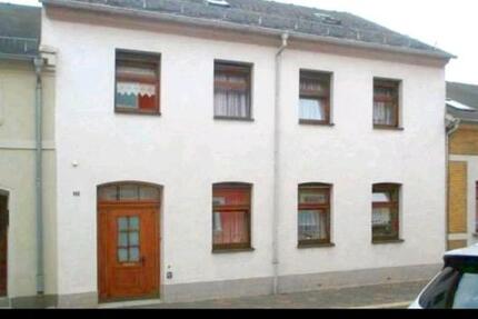 Haus Zeulenroda-Triebes Triebes - 8 Zimmer, 130 m&sup2;, 99.999&euro; | Angebot:20493588