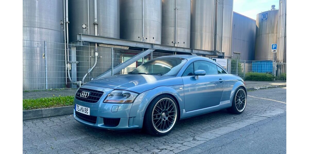 Audi TT 189.000 km 15.800 &euro; Steinfurt 48565