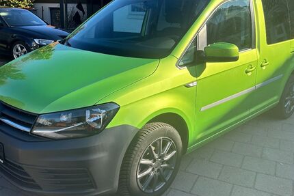 VW Caddy 170.000 km 13.985 &euro; Weertzen 27404