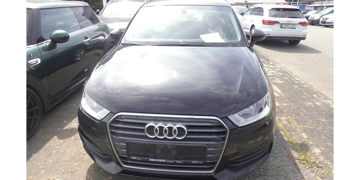 Audi A1 122.600 km 9.990 € Kellinghusen 25548