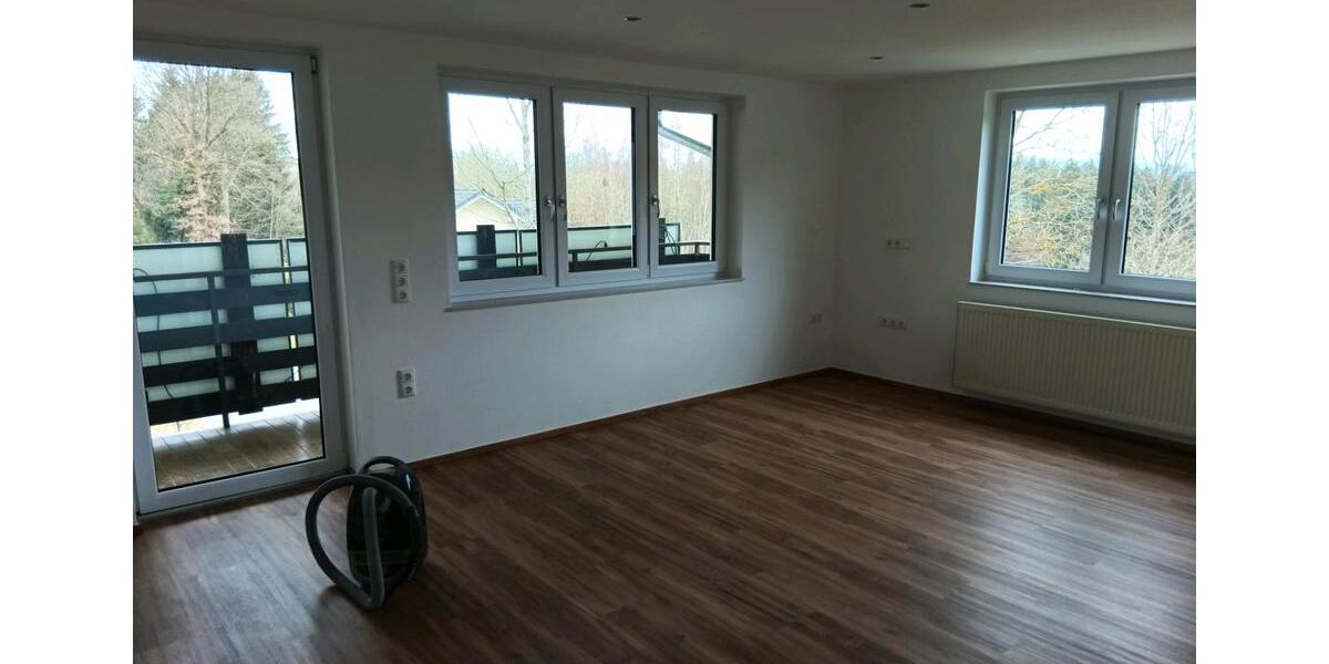 Etagenwohnung Langdorf - 2 Zimmer, 72 m&sup2;, 950&euro; | Angebot:26355748