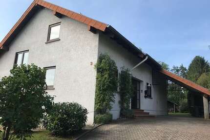 Haus zum Mieten in Blieskastel 1.400 € 180 m²