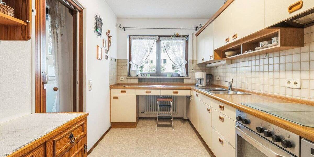 Etagenwohnung Radolfzell - 2 Zimmer, 73 m&sup2;, 275.000&euro; | Angebot:26867281