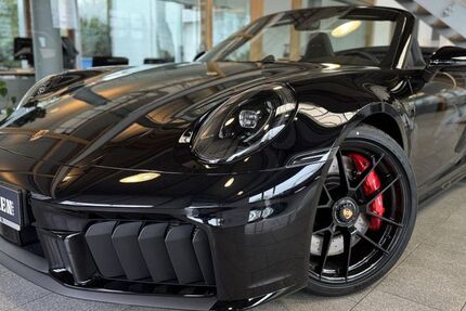 Porsche 992 2.000 km 189.990 &euro; Lilienthal 28865