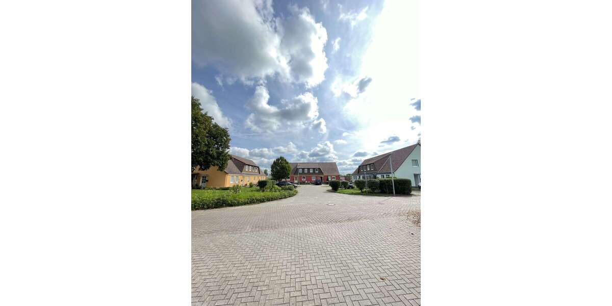 Etagenwohnung Dömitz - 3 Zimmer, 79 m&sup2;, 499&euro; | Angebot:26374176