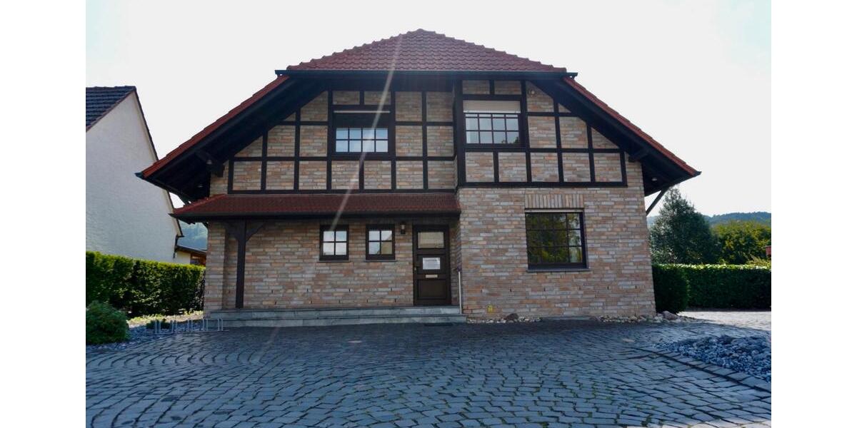 Dachgeschoßwohnung Hille - 3 Zimmer, 85 m&sup2;, 740&euro; | Angebot:26271507