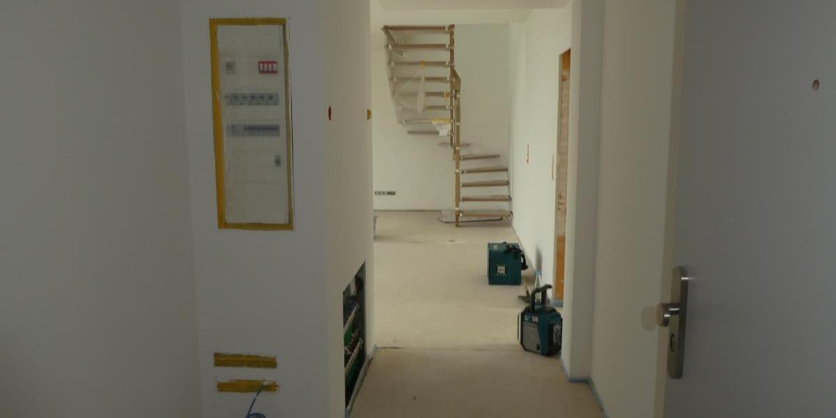 Trier-Feyen neue Maisonettewohnung mit Flair, moderner Heiztechnik sowie toller Weitsicht - Dachgeschoßwohnung Trier Feyen-Weismark | Angebot:27152341