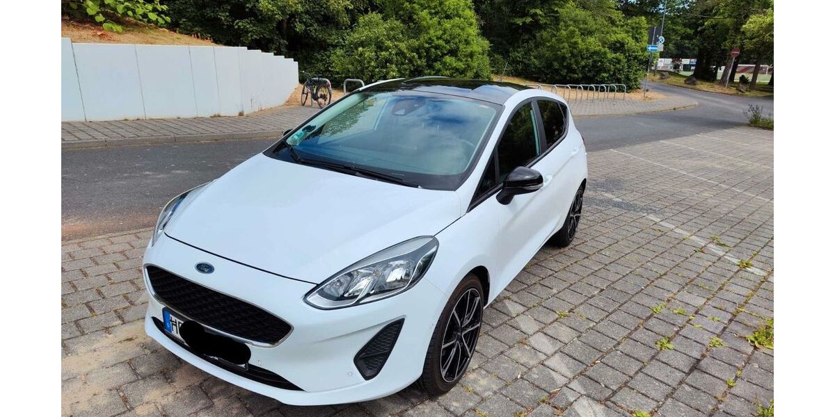 Ford Fiesta 56.500 km 10.300 € Kronberg 61476