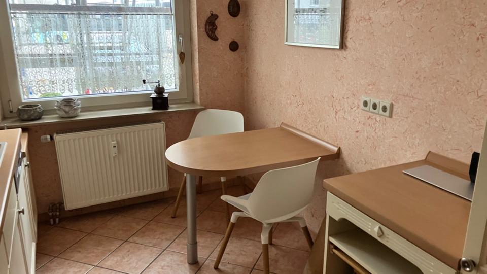 Etagenwohnung Esslingen am Neckar Hegensberg - 3 Zimmer, 90 m&sup2;, 390.000&euro; | Angebot:25173599