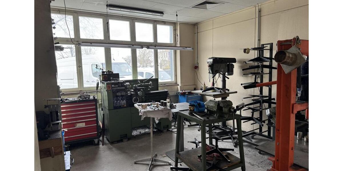 Gewerbeobjekt Breisach am Rhein - 3.790&euro; | Angebot:25367672