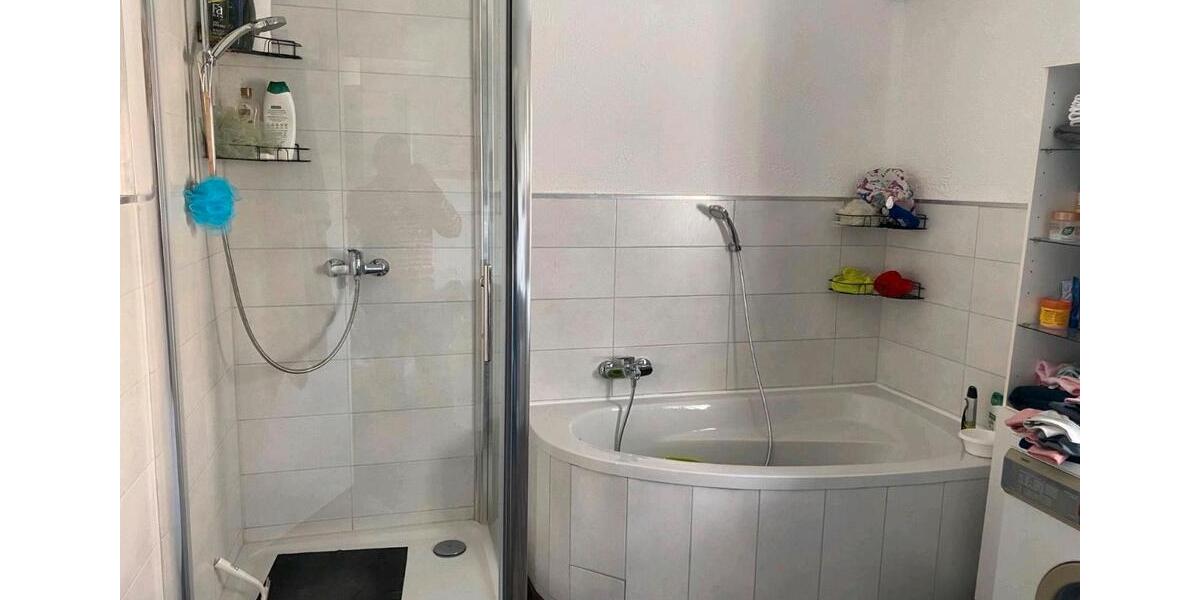 EFH in Schlüchtern 8ZKB 173qm 1100 Kalt,ab sofort zu vermieten 8 zimmer