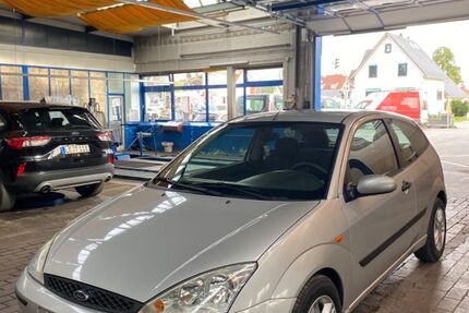 Ford Focus 190.000 km 1.400 &euro; Bad Salzuflen 32105