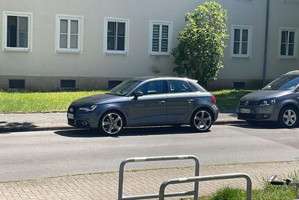 Audi A1 209.000 km 8.500 &euro; Wolfsburg 38440