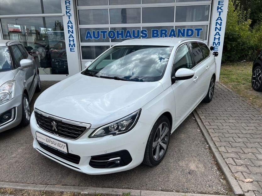 Peugeot 308 105.560 km 12.590 € Lutherstadt Eisleben 06295