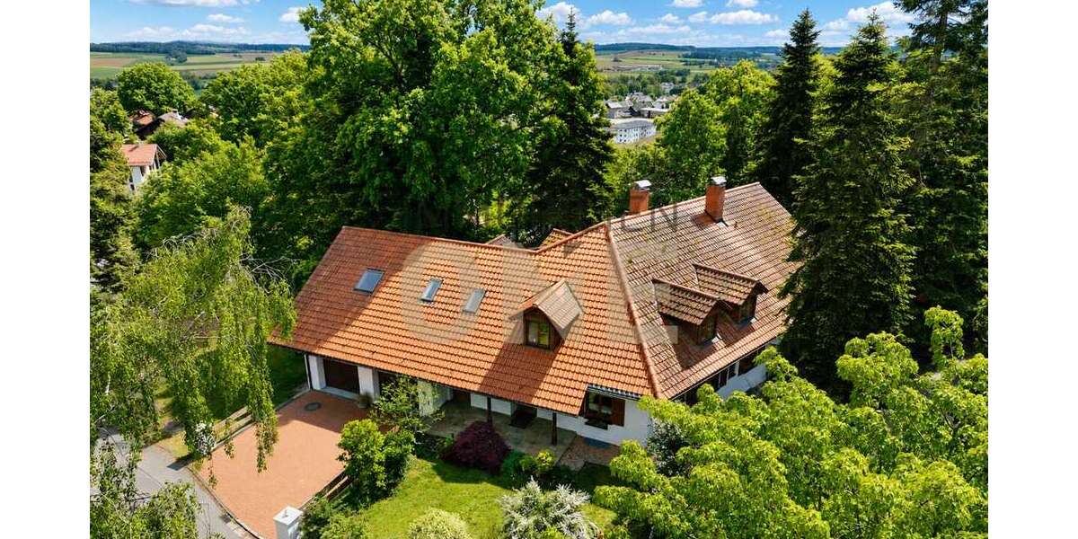 Einfamilienhaus Mallersdorf-Pfaffenberg Pfaffenberg - 9.5 Zimmer, 329 m&sup2;, 720.000&euro; | Angebot:26577378