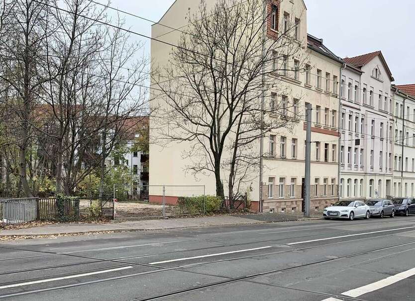 Grundstück zu verkaufen in Leipzig 390.000 € 660 m²