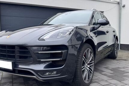 Porsche Macan 98.000 km 38.000 &euro; Oldenburg 26125