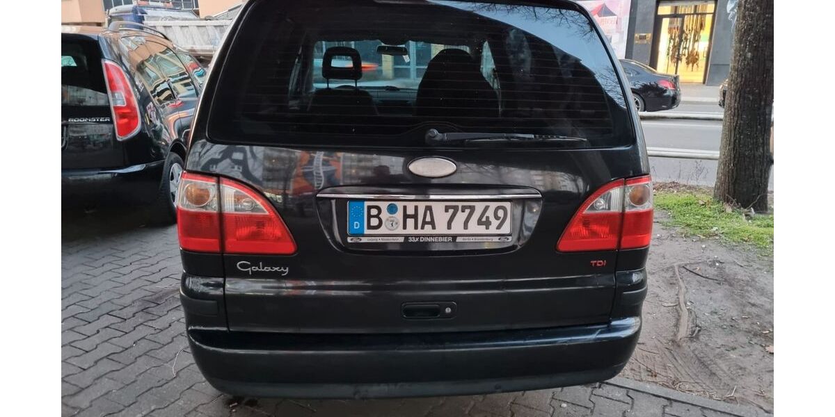 Ford Galaxy 225.000 km 2.800 &euro; Berlin 10783