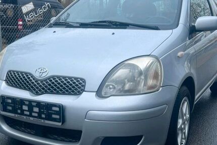 Toyota Yaris 139.000 km 2.800 &euro; Oberasbach 90522