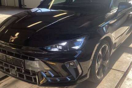 Cupra Leon 26.573 km 29.490 &euro; Hamburg 22419