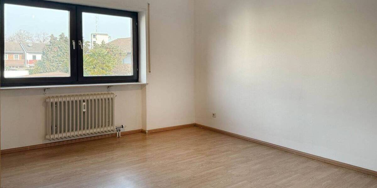Etagenwohnung Hockenheim - 3 Zimmer, 83 m&sup2;, 250.000&euro; | Angebot:26751340