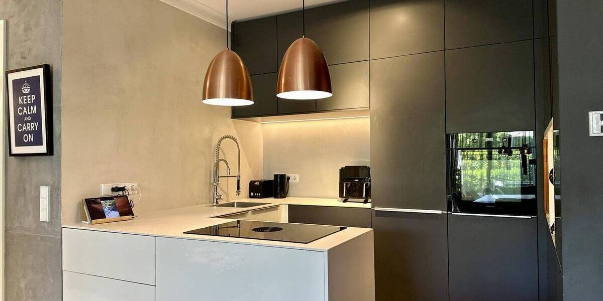 Luxuriöse Doppelhaushälfte mit exklusiver Ausstattung und Garage - OF-Buchrainviertel! 7 zimmer