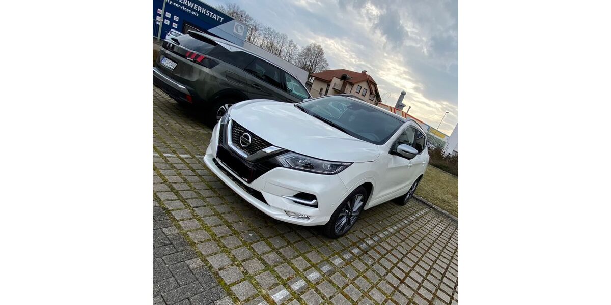 Nissan Qashqai 80.000 km 16.499 &euro; Einhausen 64683