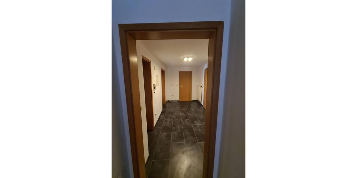 Erdgeschoßwohnung Höchstädt im Fichtelgebirge - 2 Zimmer, 60 m&sup2;, 390&euro; | Angebot:25281075
