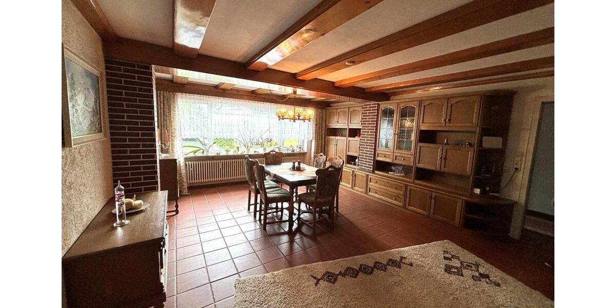 Provisionsfrei: Mehrgenerationenhaus mit separaten Wohnungen zimmer