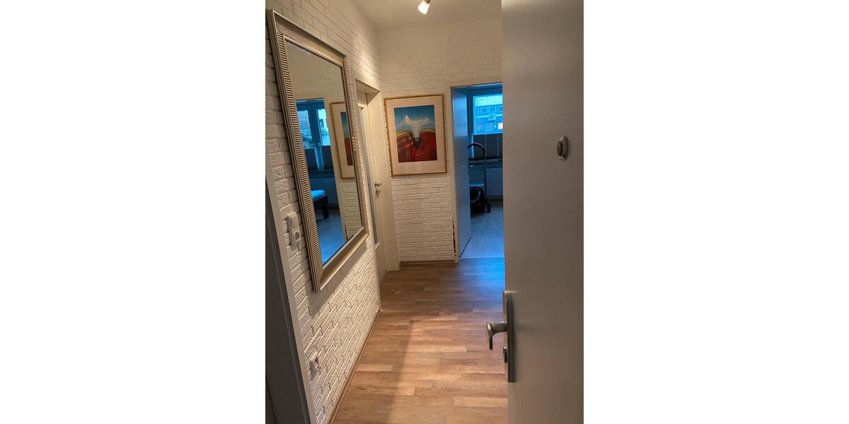 Erdgeschoßwohnung Bremerhaven Mitte - 2.5 Zimmer, 65 m&sup2;, 690&euro; | Angebot:25382296