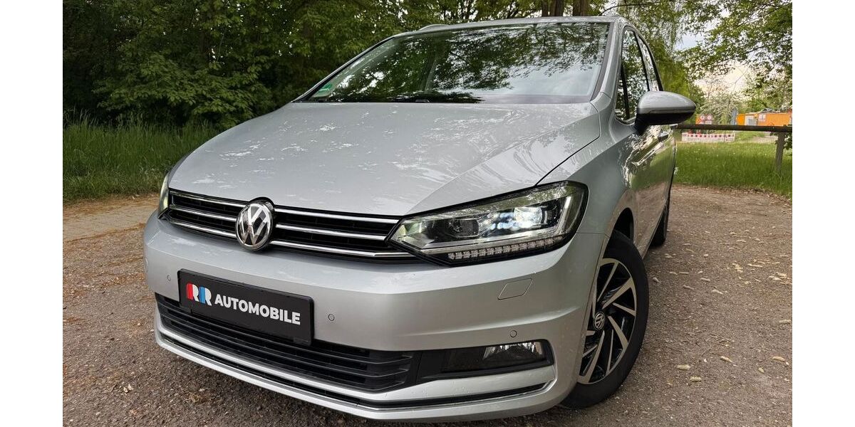 VW Touran 141.000 km 19.590 &euro; Großmehring 85098