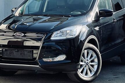 Ford Kuga 94.000 km 5.900 &euro; Leinefelde 37327