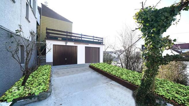 Mehrfamilienhaus, Wohnhaus Heilbronn Frankenbach - 6 Zimmer, 130 m&sup2;, 399.000&euro; | Angebot:24604393