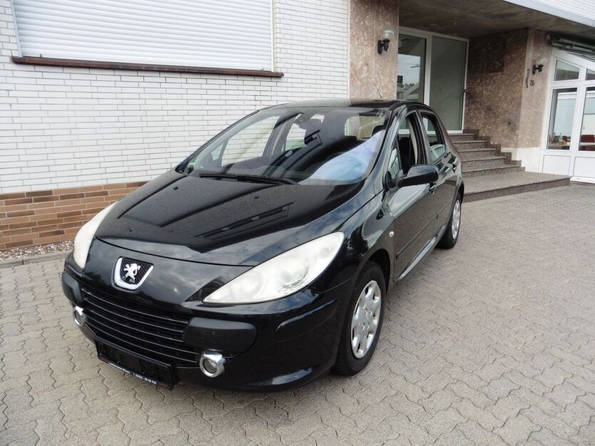 Peugeot 307 308.636 km 1.290 € Neitersen 57638