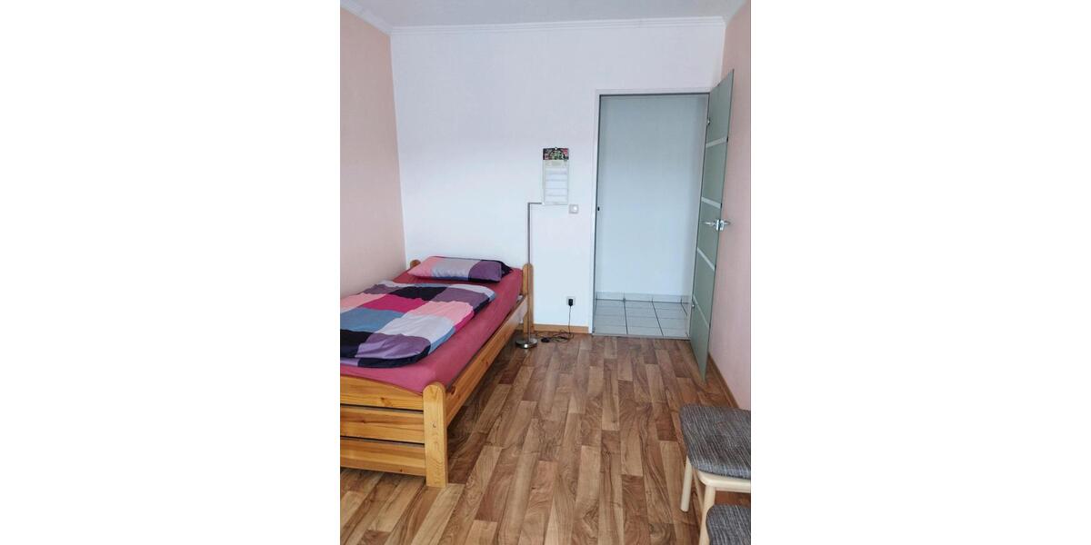 Dachgeschoßwohnung Osnabrück Hafen - 4 Zimmer, 88 m&sup2;, 175.000&euro; | Angebot:26884753