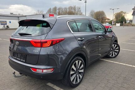 Kia Sportage 110.000 km 14.999 &euro; Salzkotten 33154